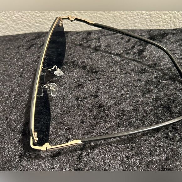 Giselle 28252 Aviator Flat Top Sunglasses - Gold Frame Smoke Lens Unisex - Picture 2 of 7